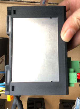 东方伺服电机调速器 型号NETC01-CC