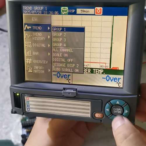 日本YOKOGAWA横河无纸记录仪DX1002-1-4-2拆