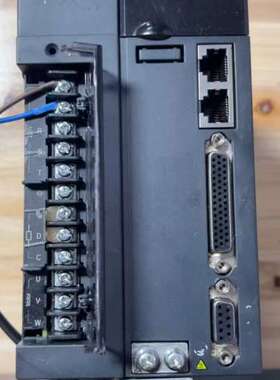 汇川驱动器is620ps7r6l-lab，实价包邮，只会通电