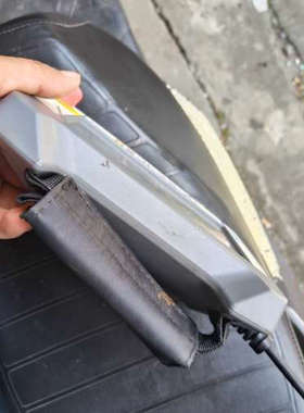 Hilectro手操器XPAD7000S，实物图片！通电显示