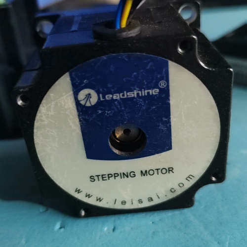 拆机二手雷赛57步进4套，驱动器DM422C，电机573S0