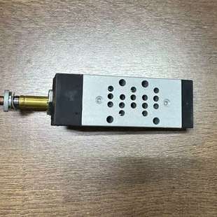 CN01 951 P15 电磁阀意大利康茂盛c 000