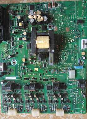 丹佛斯变频器电源驱动板133B4002 DT/0200