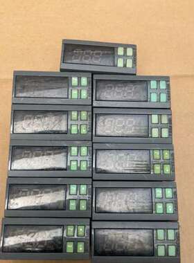 CAREL卡乐温控器IR33Y0EHA0   功能正常 标价