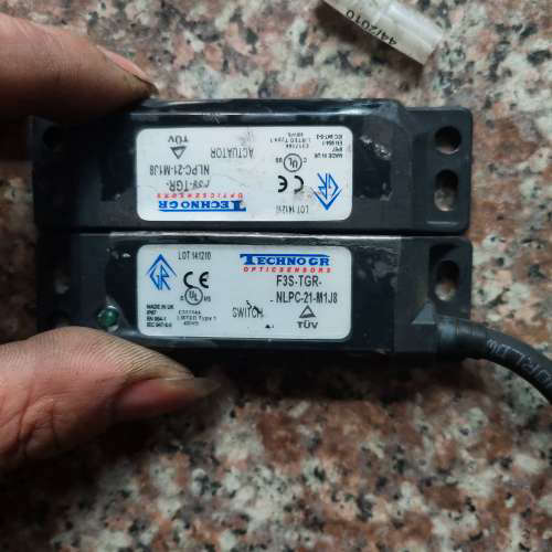 TECHNOGR安全磁开关