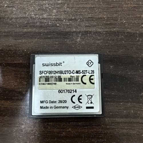 德国Swissbit工业CF卡，512MB容量，型号SFCF