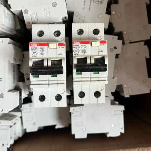 特价出售二手拆机ABB漏电断路器漏保空开GS261带过压保护