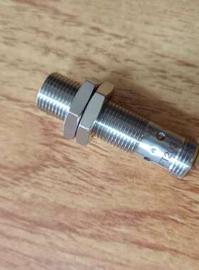 IFM德国原装IFT203接近开关，型号IBF3004BBP