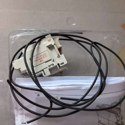 ABB塑壳断路器辅助触点
