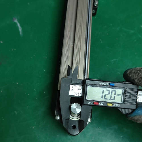 63.CCM同步带滑台 长60cm,有效行程30cm,同步带