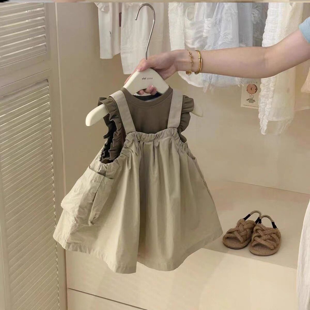 夏装女童2025新款工装背带裙背心吊带