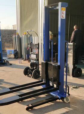 生产厂家随车叉车自动上体下146升降携式堆高车爬自体搬运便攀一