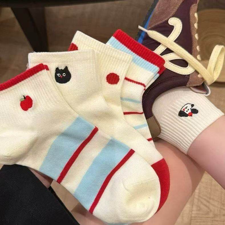 可爱白色夏季薄款纯棉袜子短女士运动风韩国无骨低帮吸汗透气少女