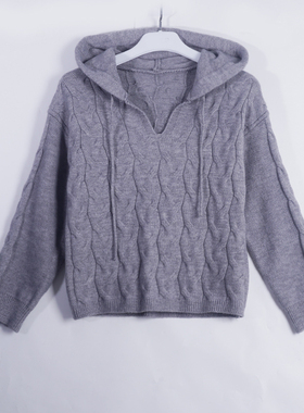 奥莱软糯风连帽绞花毛衣女灰色加厚宽松冬季针织衫女冬纯05MY200