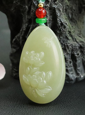 玉金珠宝:天然和田玉吊坠花开富贵水滴玉石珠宝f2050411