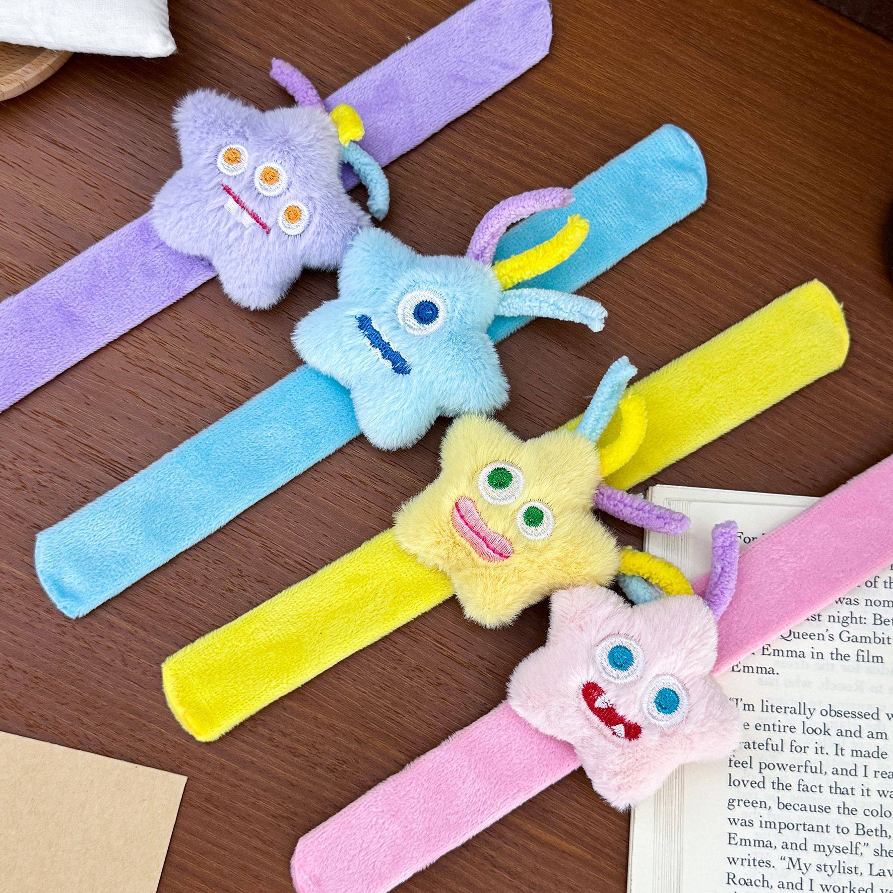 薄利多销卡通大眼怪啪啪圈高颜值手腕公仔玩偶儿童可爱毛绒星星手,智能设备,智能手环,淘宝优惠券,粉丝福利购,淘宝优惠卷