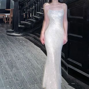 流光银法式礼服高端轻奢小众吊带长裙亮片宴会连衣裙修身