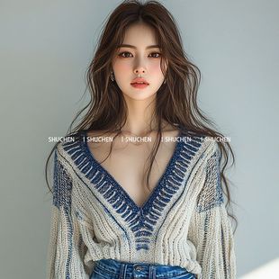 2024新款今年流行爆款蓝色v领针织衫慵懒风高级感毛衣女秋冬内搭