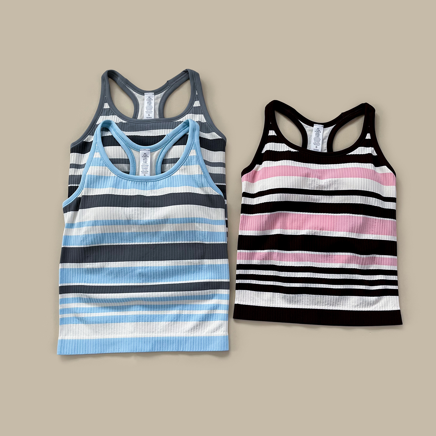2025年春季新款网球撞色一体织带罩杯撞色条纹网羽工字背运动背心