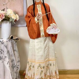 明制伴娘服出租中国风立领对襟琵琶袖马面裙中式婚礼姐妹团演出服