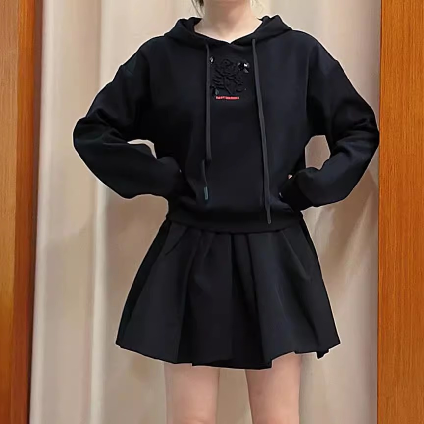 【高品质】学院风卫衣连帽上衣shushu刺绣短款长袖连帽卫衣tong