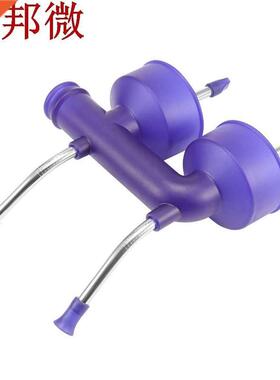 Double canette d'entonnoir de bière |