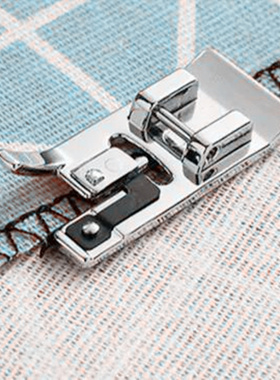 Sewing machine accessories Overlock Vertical presser feet fo