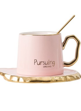 Luxury Coffee Cup and Saucer with Glod Handle and Coffee Spo