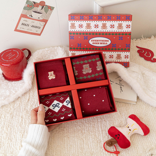本命年红色羊毛袜女新年袜小熊刺绣纯棉中筒袜结婚鸿运袜礼盒装