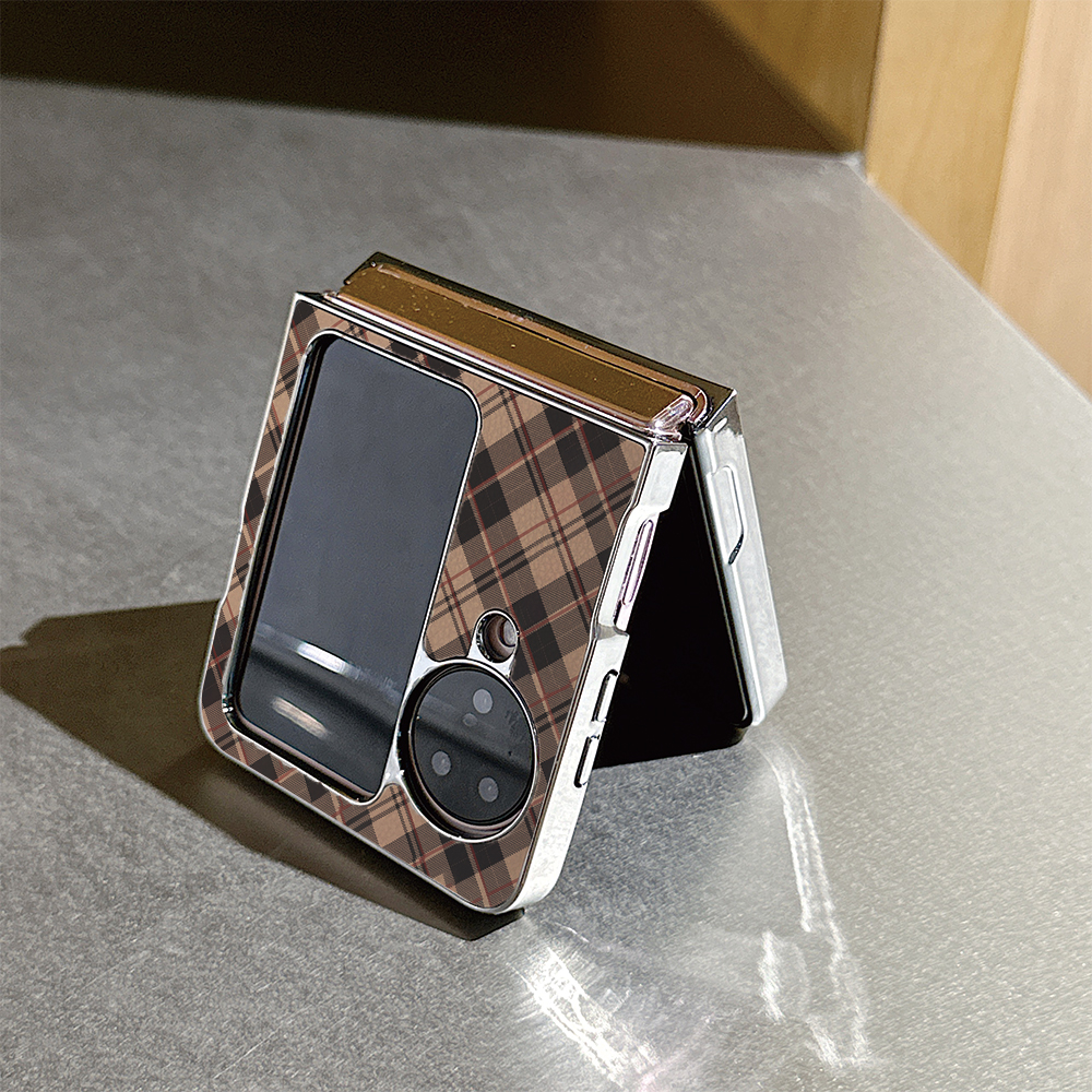 复古菱格小狗荔枝纹折叠屏手机壳