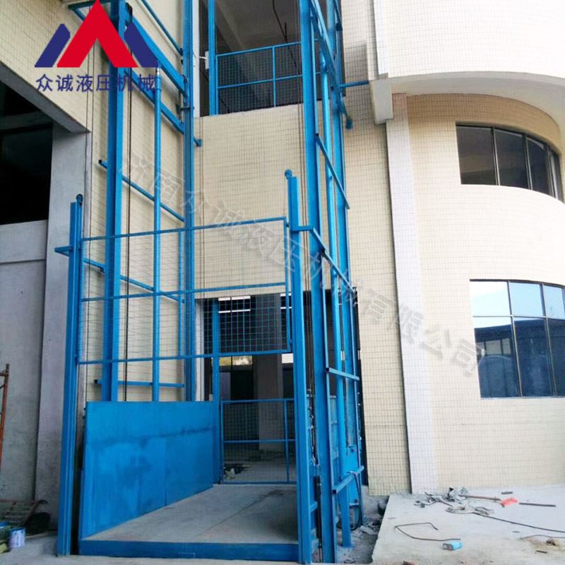 山东众诚仓库小型简易2t厂房搬运提升机液压固定式升降台导轨货梯