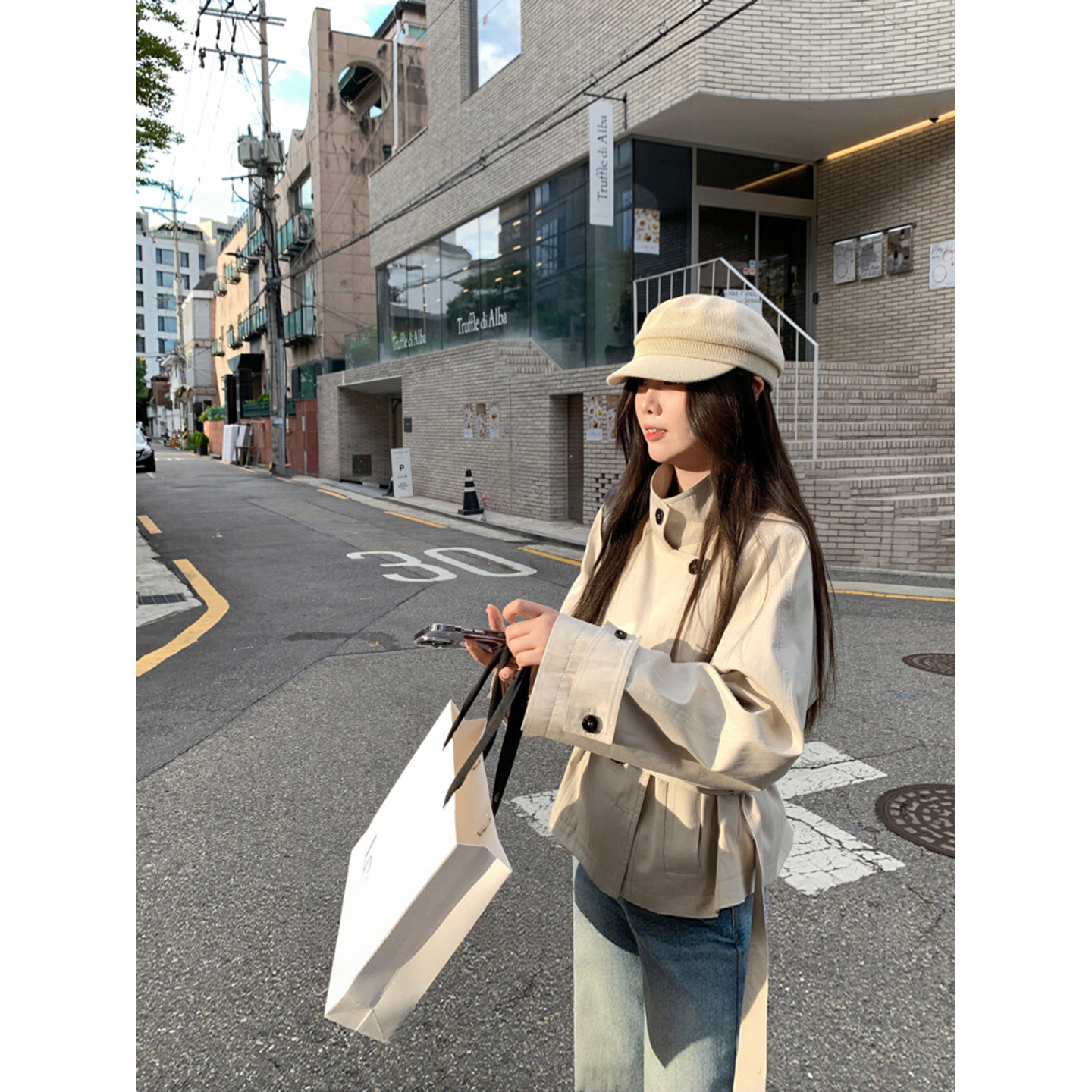 早秋季短款立领风衣秋天穿搭高端大气收腰外套女士高级感韩系大衣