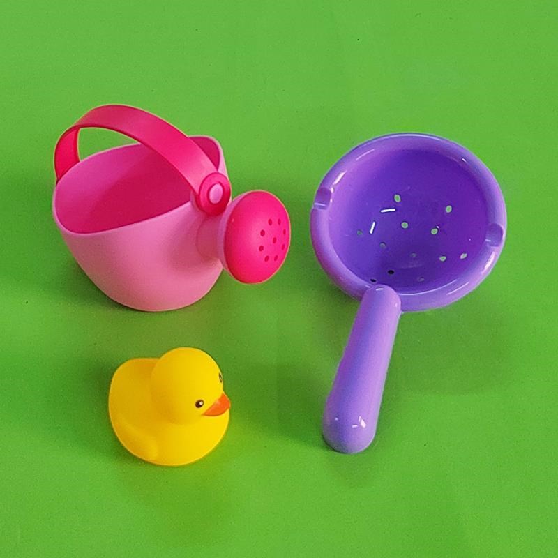 现货速发婴儿洗澡洗头杯洒水壶儿童戏水软瓢水勺幼儿园游泳馆玩具