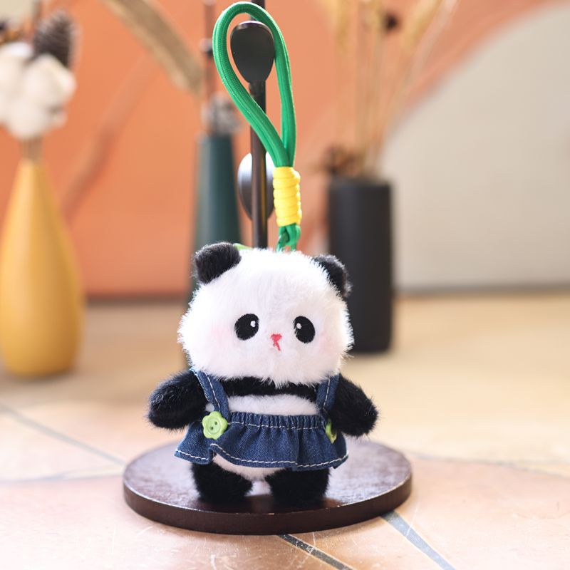 可爱萌背带裤小熊猫挂件毛绒玩具公仔大熊猫包包挂饰钥匙扣布娃娃图片