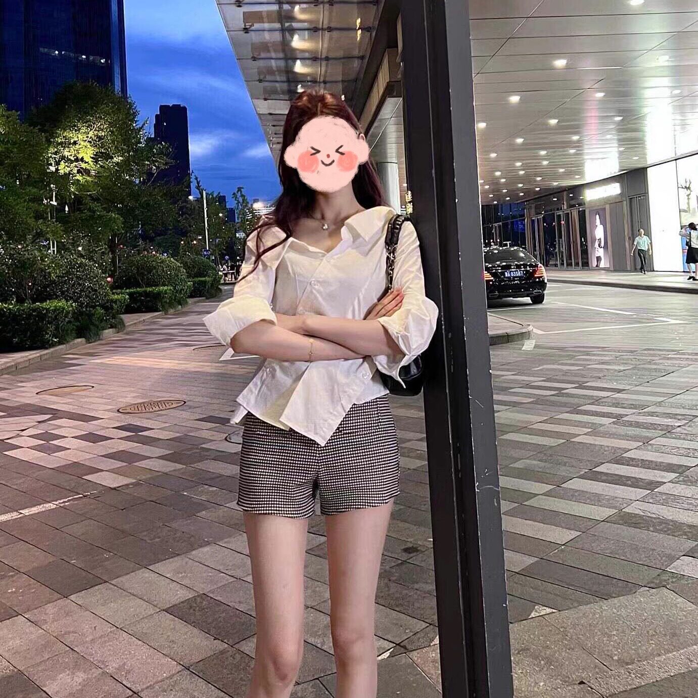 白色法式长袖防晒衬衫女早秋不规则气质显瘦衬衣设计感修身小上衣