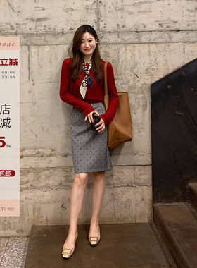 Echoone 小小女人味 朱樱红毛衣植绒波点半身裙女复古时髦两件套