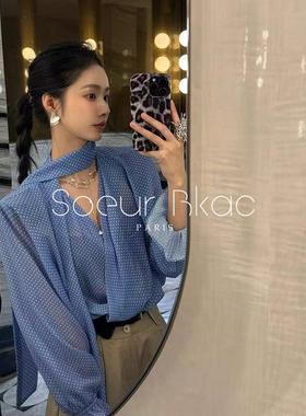 法国SOEUR BKAC法式秋季时尚蓝色波点v领飘带衬衫女宽松薄款上衣