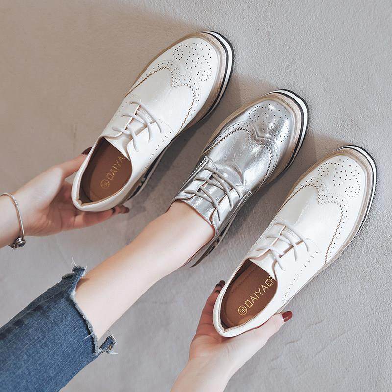 时尚品牌英国风格布洛克覆古高度增加女鞋2025新休闲多功能真皮厚