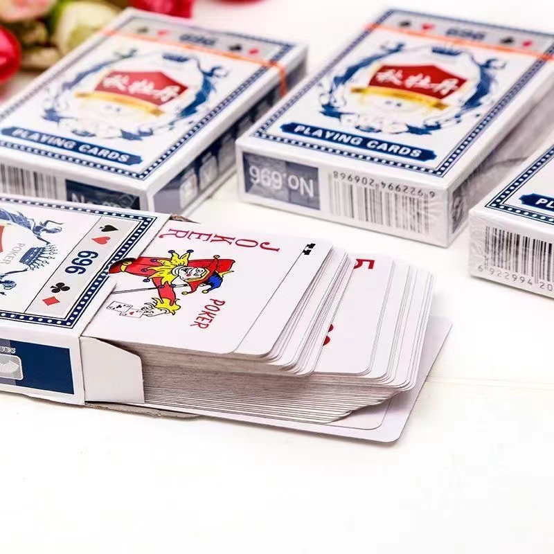 扑克牌一条娱乐家用纸牌游戏道具桌游斗地主加厚扑克牌整箱100副-封面