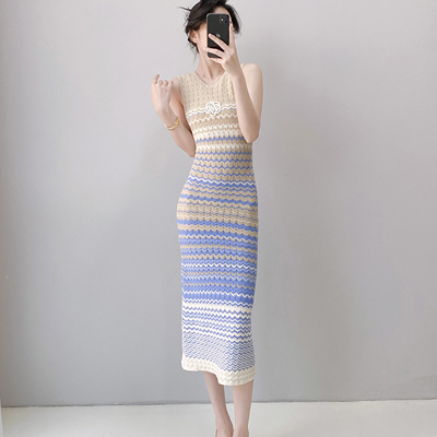 无袖针织吊带裙女2025夏新款法式高级感气质收腰背心连衣裙中长款