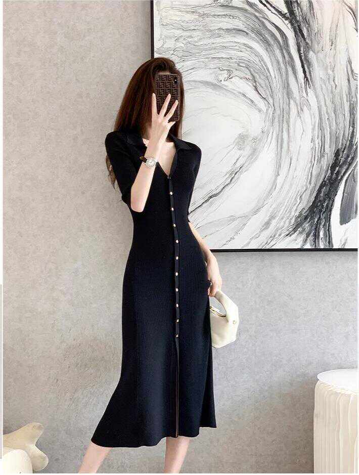 2024夏季新款气质小香风修身显瘦高级感时尚洋气中长款针织连衣裙