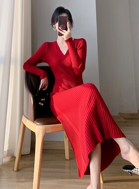 实拍红色针织连衣裙修身气质女2024年秋冬中长款过膝内搭打底裙子