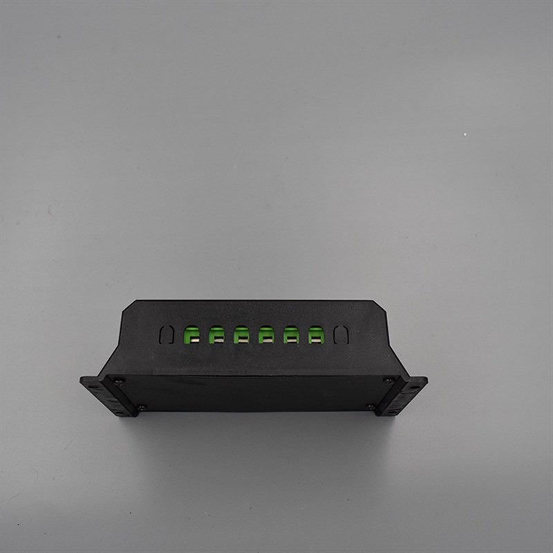 12V/24V30A光伏太阳能控制器12v24v控制器1太阳能发电系统控制器