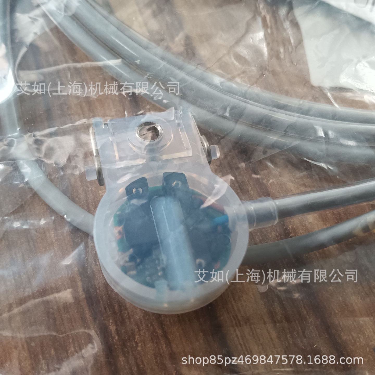 AZBIL山武HPQ-D21漏液传感器漏液开关光电开关