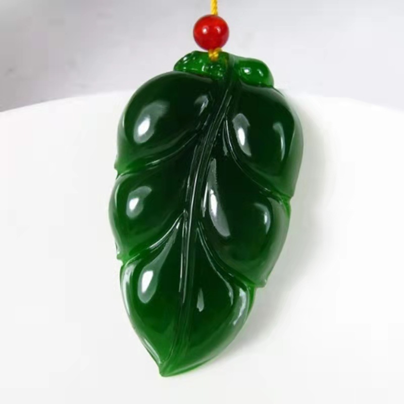 和田玉碧玉菠菜绿外蒙料叶子玉石玉器挂件礼品