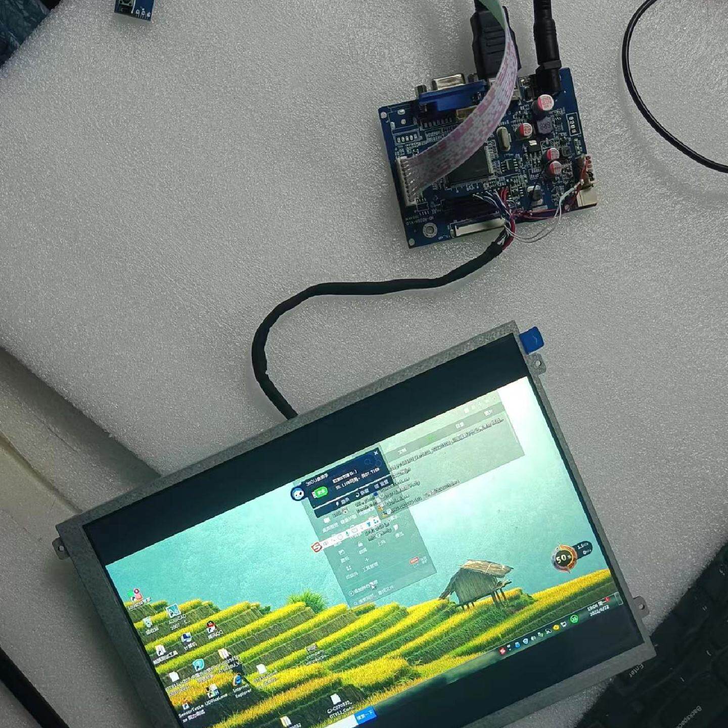 10.4寸高分1280*960LVDS工业级车载液晶显示屏驱动板和触摸屏可配