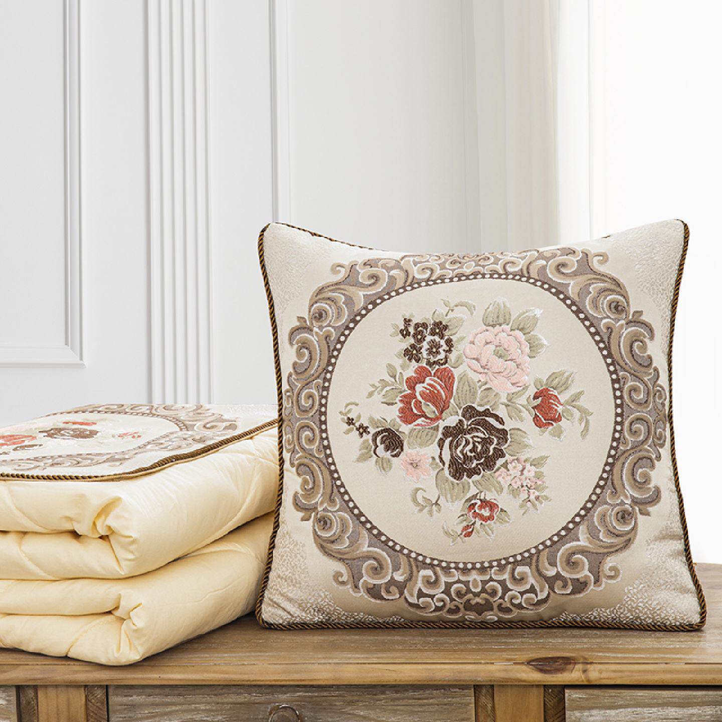 多功能纯棉抱枕被子两用加厚汽车内车载一对靠垫冬季午睡折叠靠枕