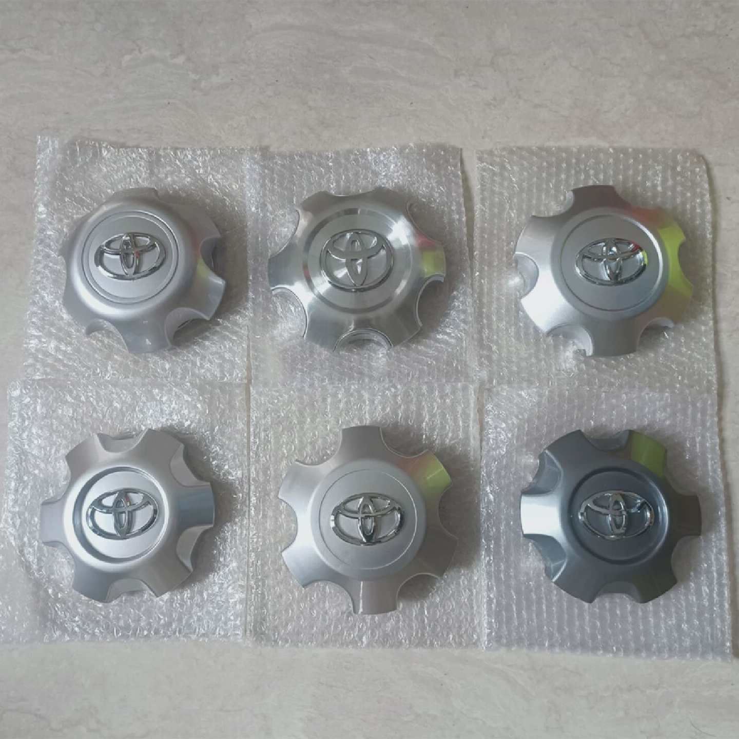 03-20款霸道LC120普拉多2700轮毂盖轮毂中心盖钢圈盖轴头盖