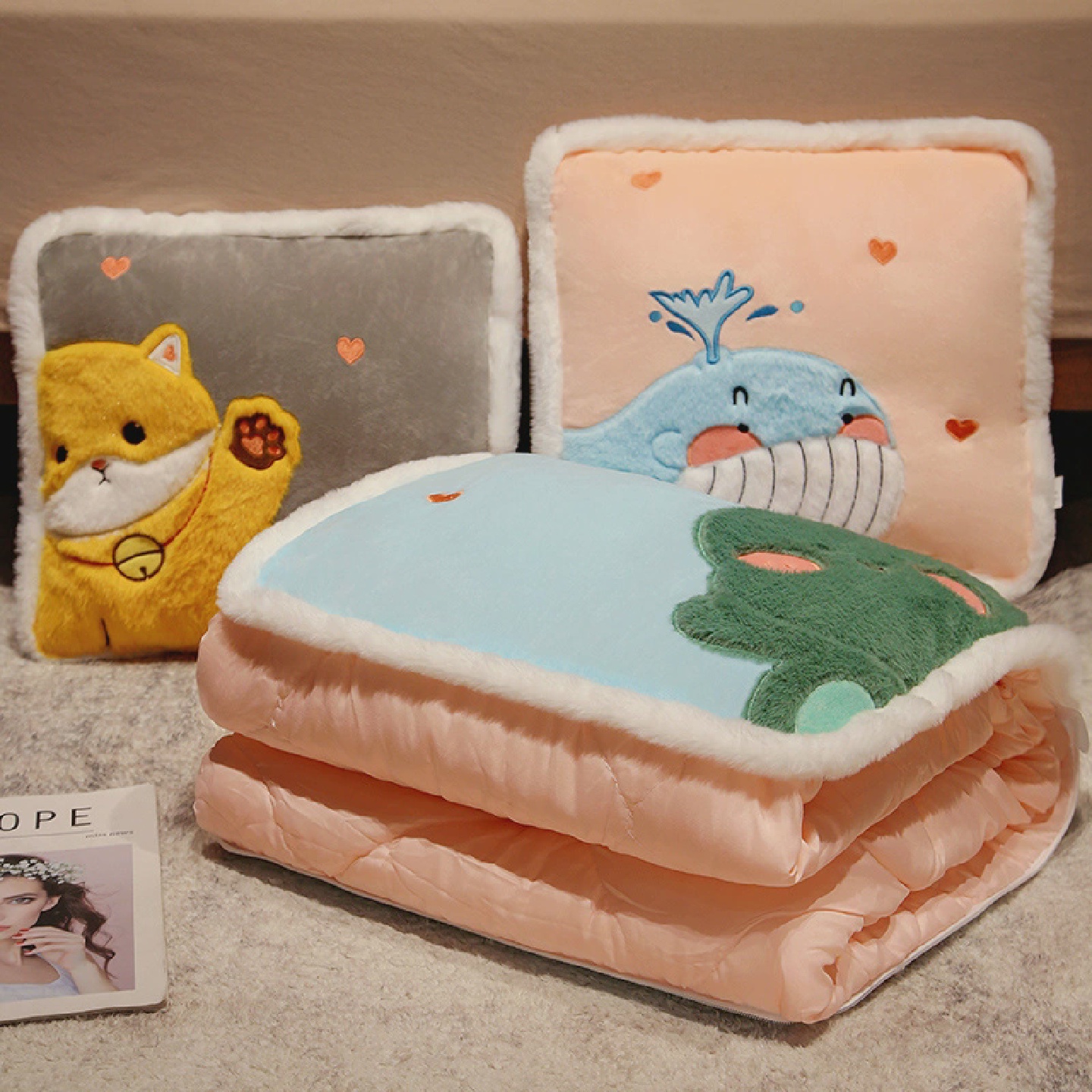 抱枕被子两用办公室折叠午睡毯子二合一汽车用多功能靠枕靠垫枕头