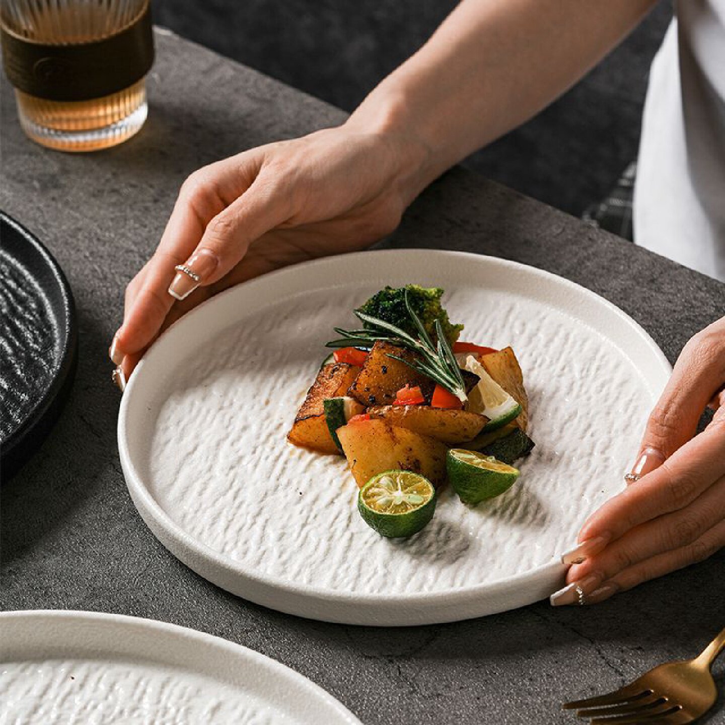 陶瓷牛排盘西餐餐盘盘子ins高颜值平盘餐具菜碟家用西餐餐盘